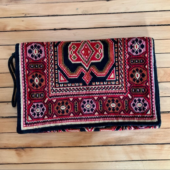 🍃 vintage carpet clutch 🍃 - Picture 1 of 3